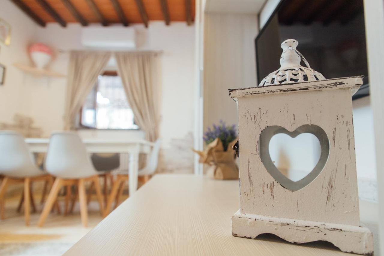 Country Chic Pistoia-Casa In Campagna Giardino, Parking Eksteriør billede